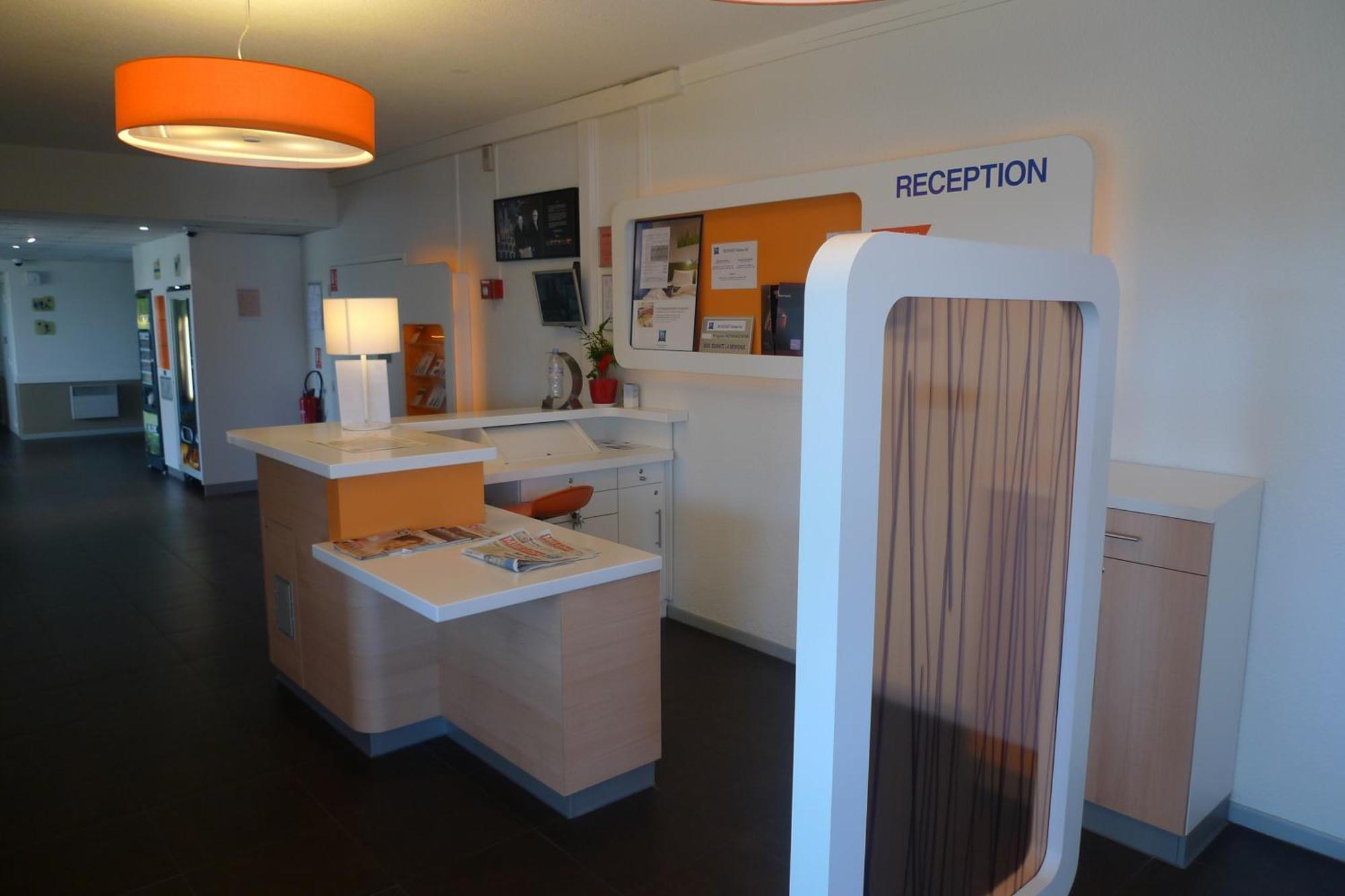 Ibis Budget Narbonne Sud A9/A61 Exterior photo